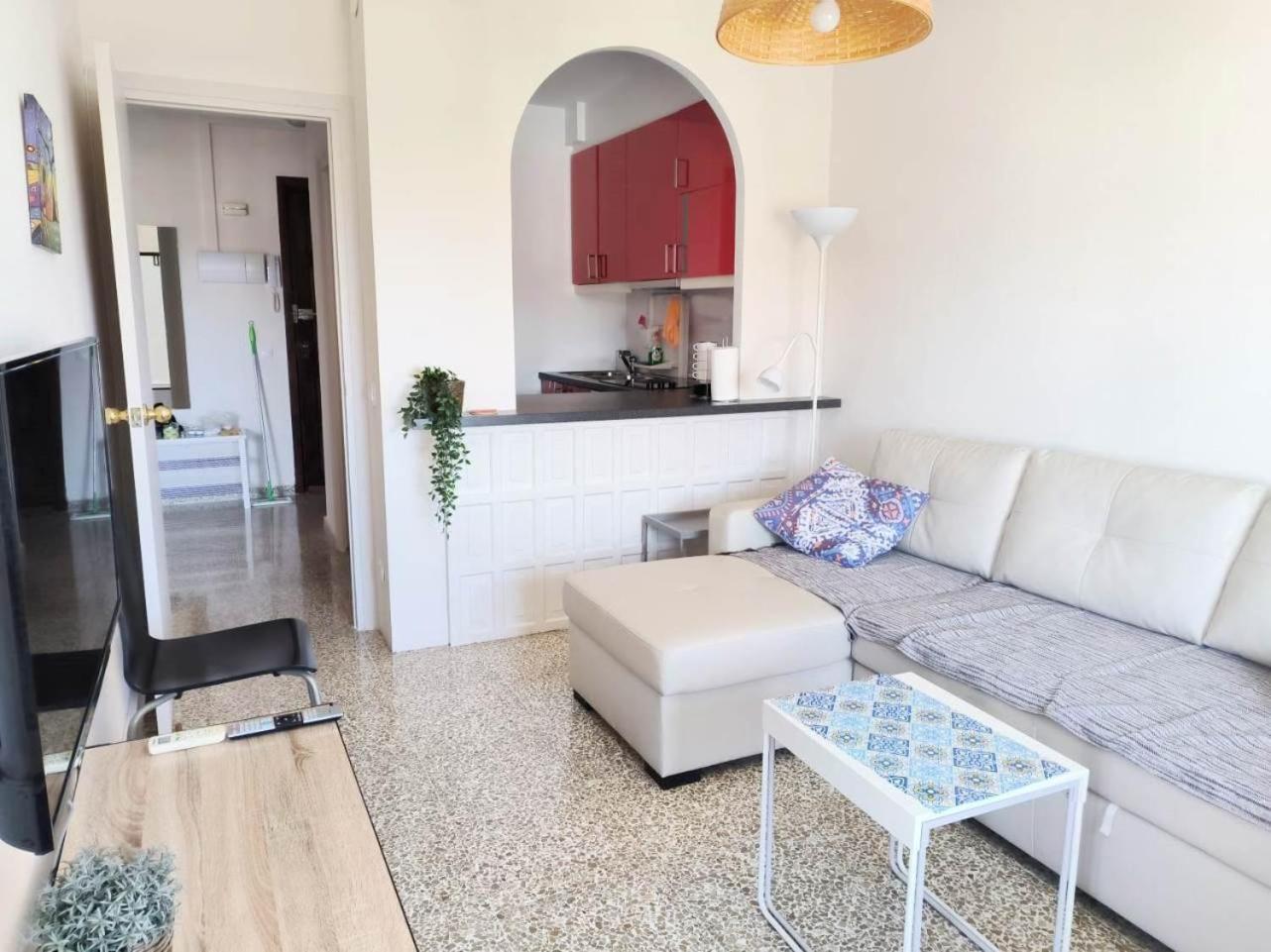 Luminoso Apartamento Playa Torrecilla. Con Piscina เนร์คา ภายนอก รูปภาพ