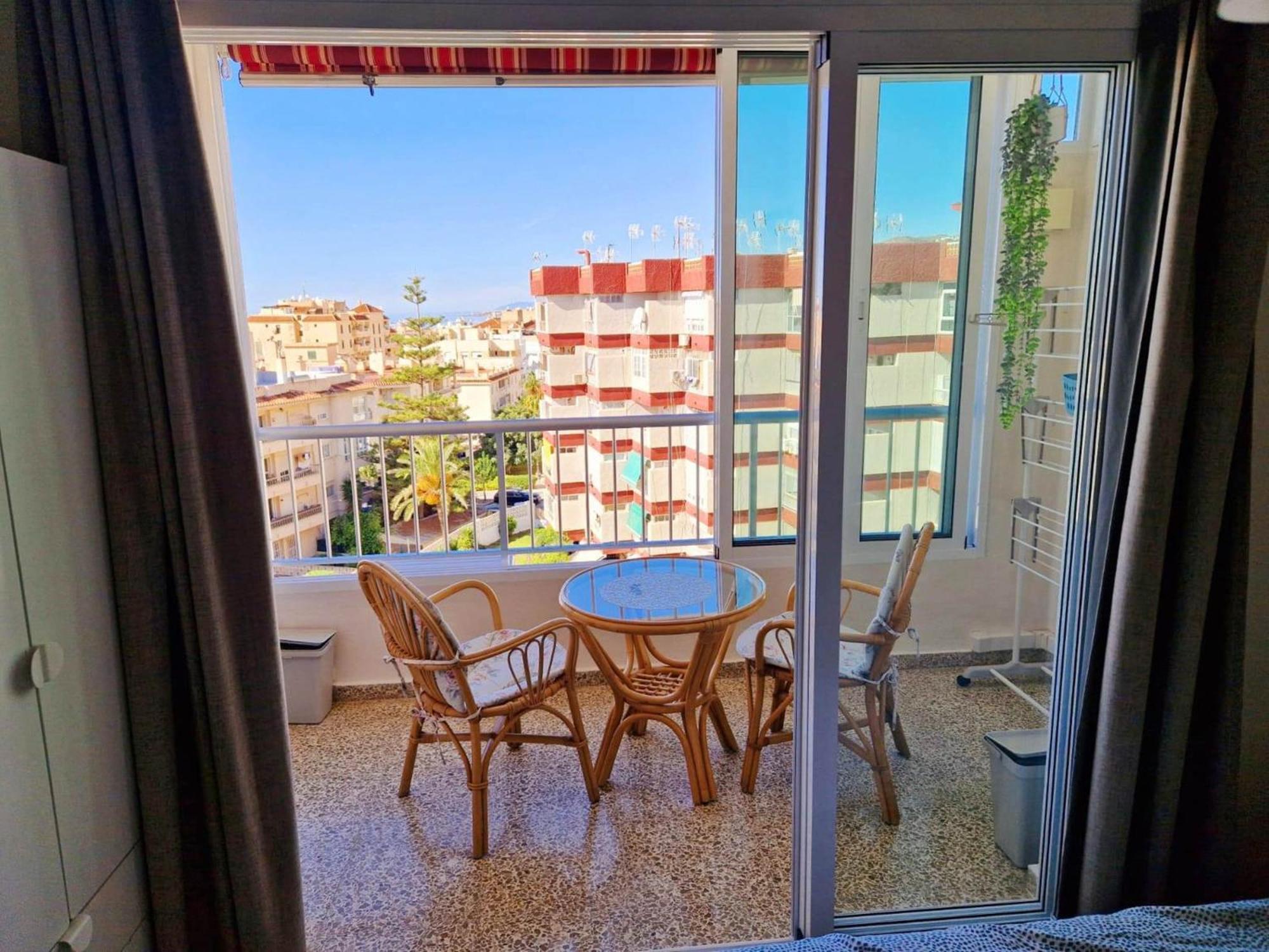 Luminoso Apartamento Playa Torrecilla. Con Piscina เนร์คา ภายนอก รูปภาพ